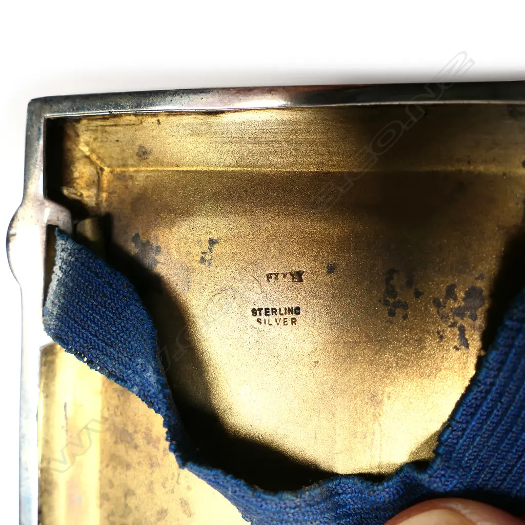 Joseph Swindell & Son (Christchurch) silver and nephrite cigarette case, Image 1++